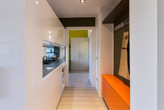 Kitchen and entrance — San Siro House apartment, Milan